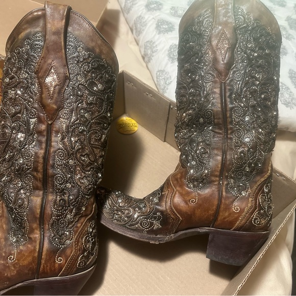 Corral LD Cognac inlay and flowered embroidery Boots Size 6.5 beautiful. - Picture 6 of 8